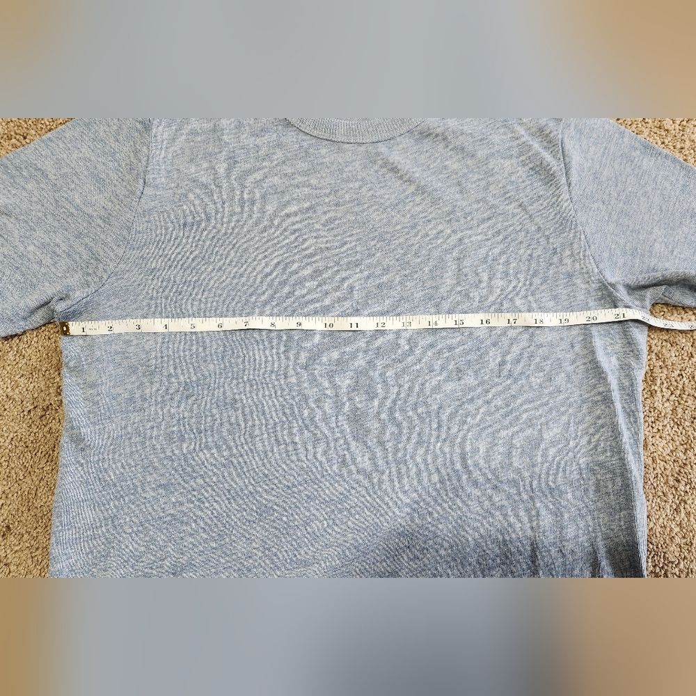 NWOT Old Navy Short Sleeve Shirt Blue Large - Picture 4 of 5